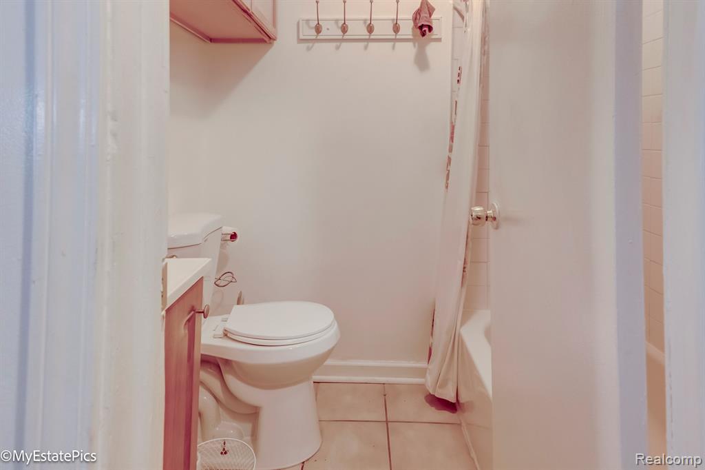 925 MADISON Street, Ypsilanti, MI 48197 — Photo 13