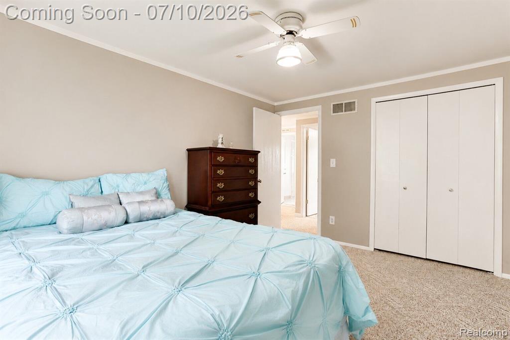 40042 Stimpson Drive, Sterling Heights, MI 48310 — Photo 18