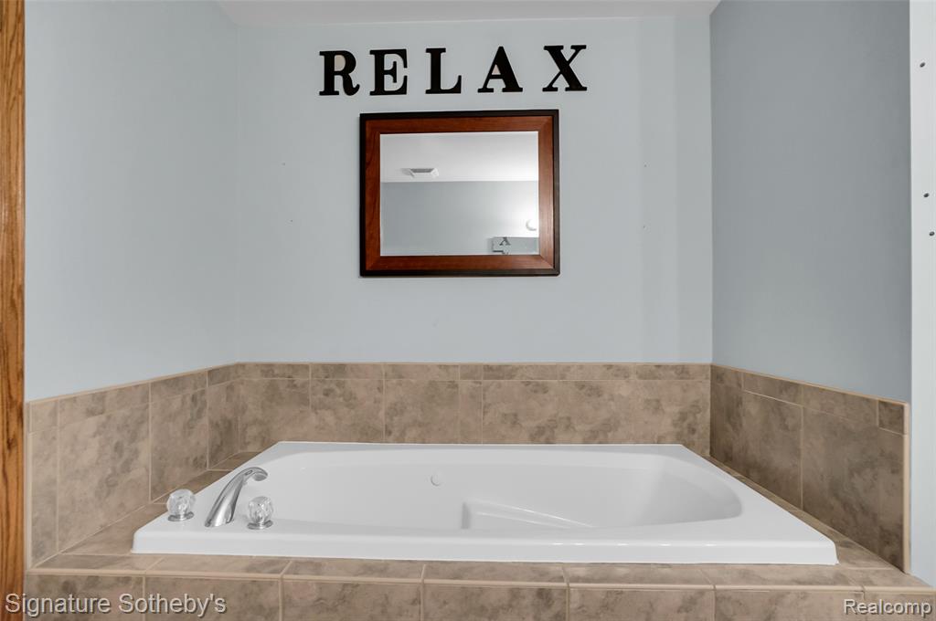 11275 W Coon Lake Road, Webberville, MI 48892 — Photo 25