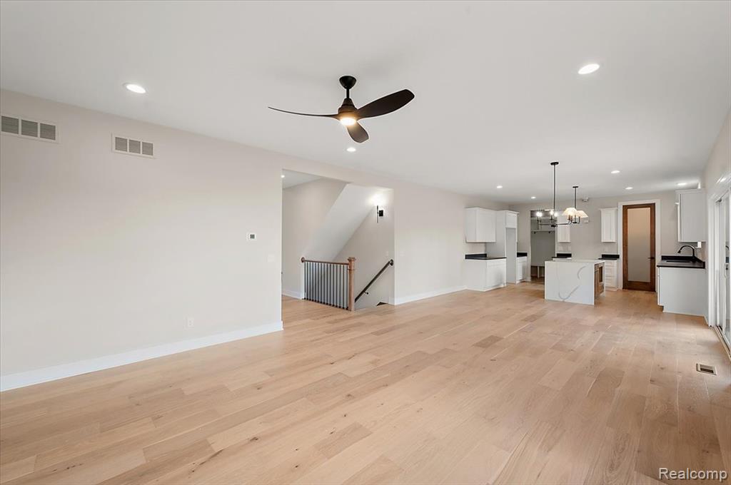 50999 Mistwood Drive, Macomb, MI 48042 — Photo 24
