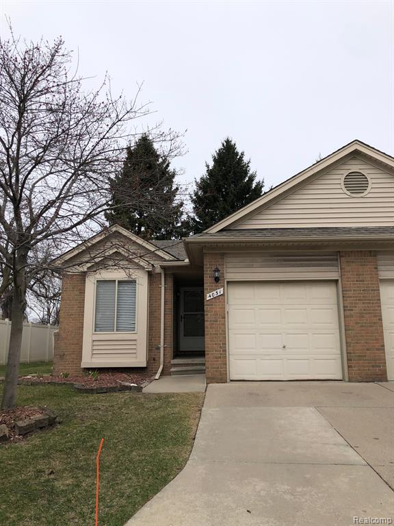 4031 HEATHERWOOD, Warren, MI 48092 — front exterior
