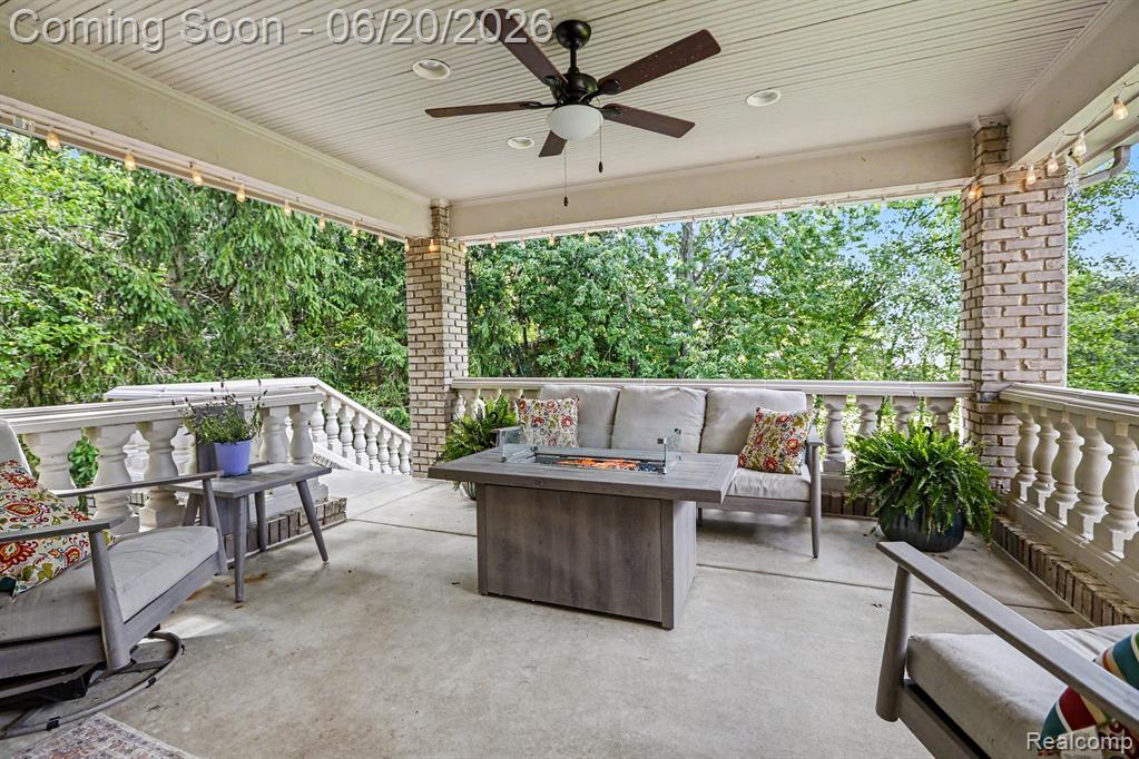 836 Townsend Drive, South Lyon, MI 48178 — Photo 42
