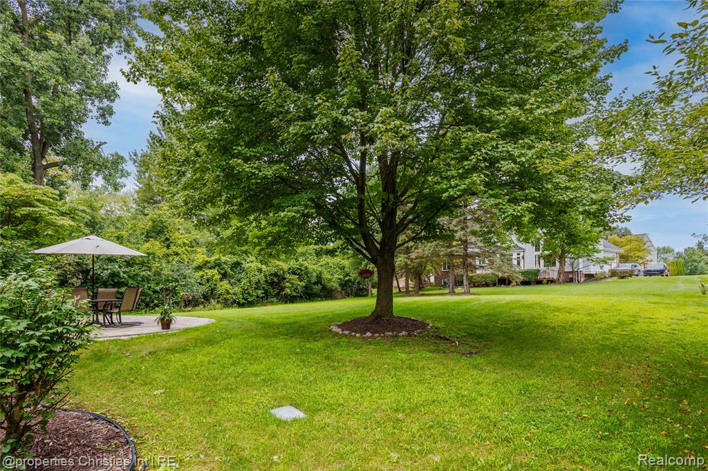 47320 Autumn Park Court, Novi, MI — Photo 53