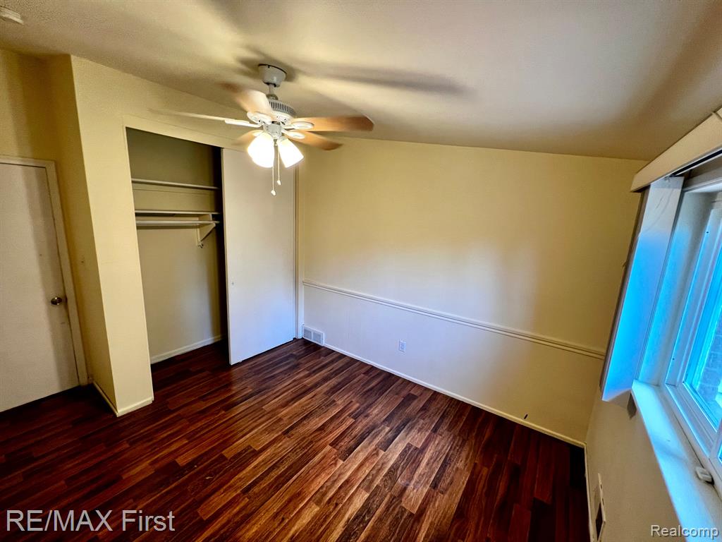 31030 E COUSINO Drive N, Warren, MI 48092 — Photo 15