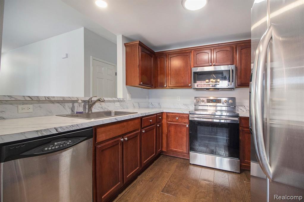308 Cherry Stone Drive, Canton, MI 48188 — Photo 10