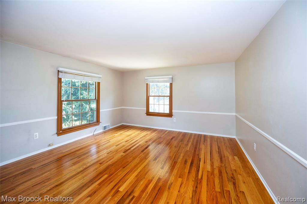 30830 Lincolnshire E, Beverly Hills, MI 48025 — Photo 21