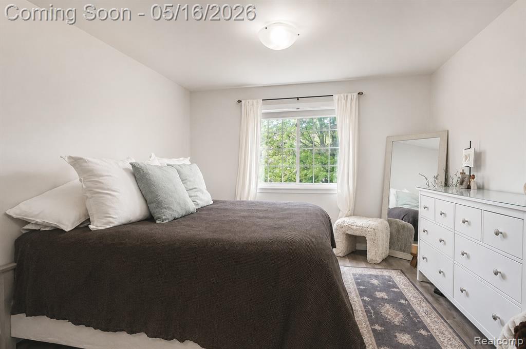 714 S Milford Road, Milford, MI 48381 — Photo 16