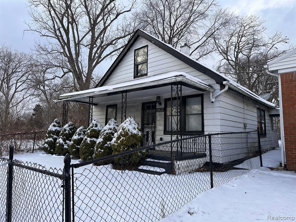 6821 DRAKE Street, Hamtramck, MI 48212 — Photo 4