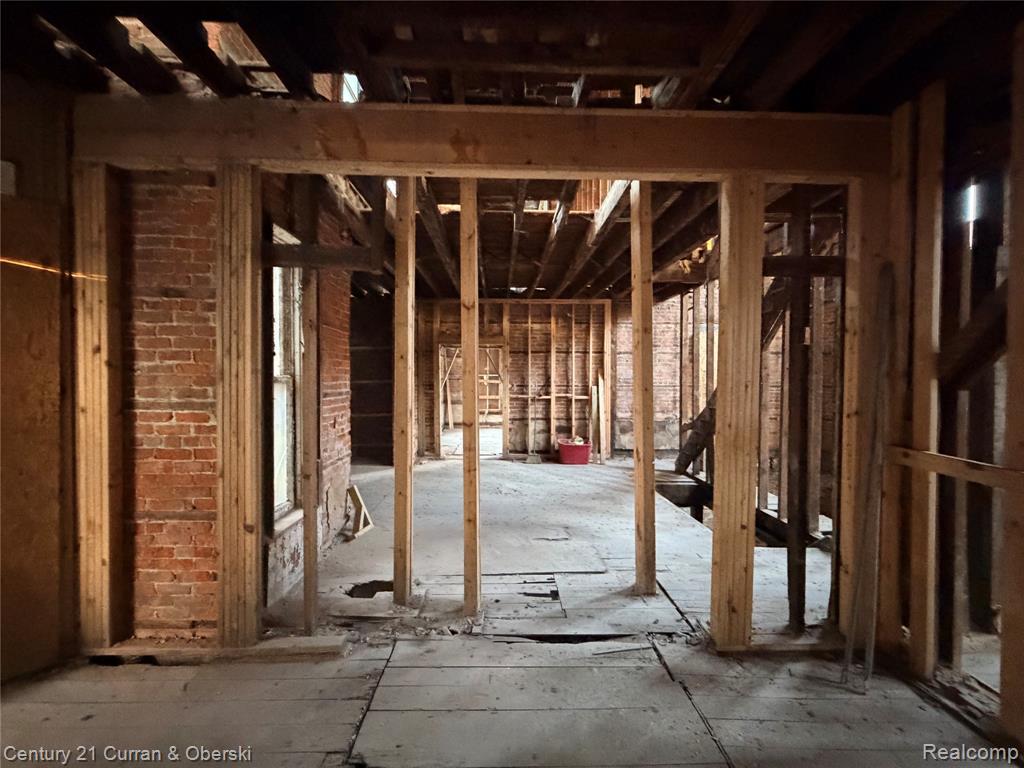 1564 Cadillac Boulevard, Detroit, MI 48214 — Photo 10