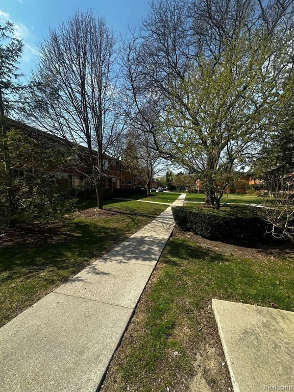 868 N ADAMS Road, Birmingham, MI 48009 — Photo 24