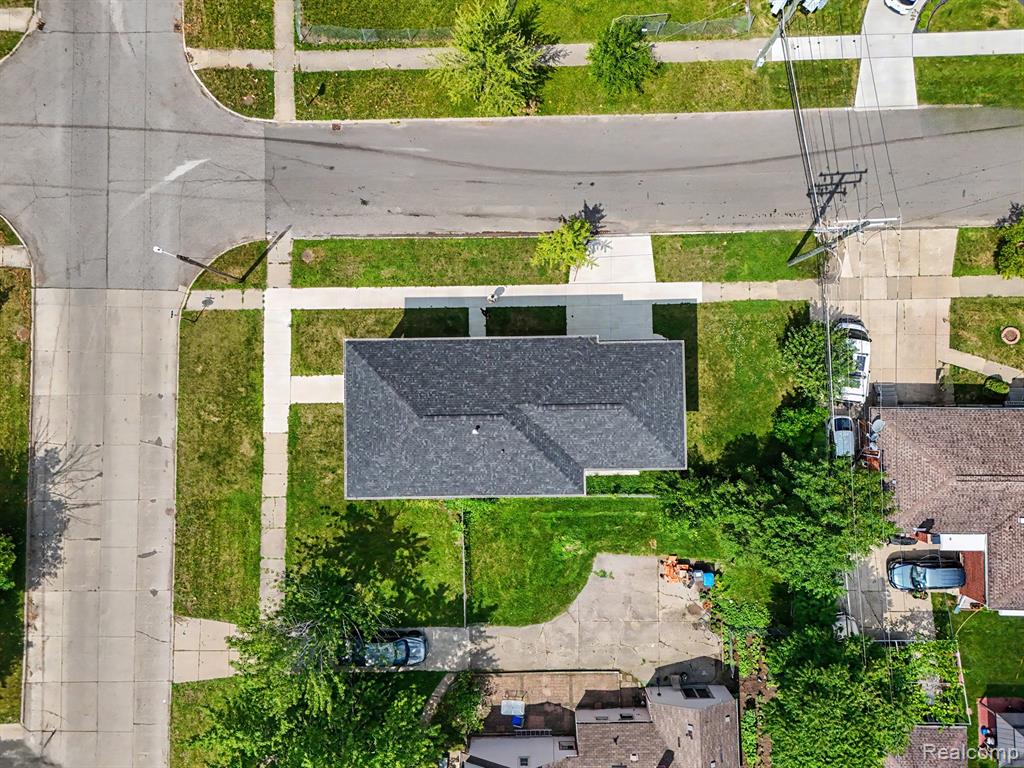 26172 Hass Street, Dearborn Heights, MI 48127 — Photo 49