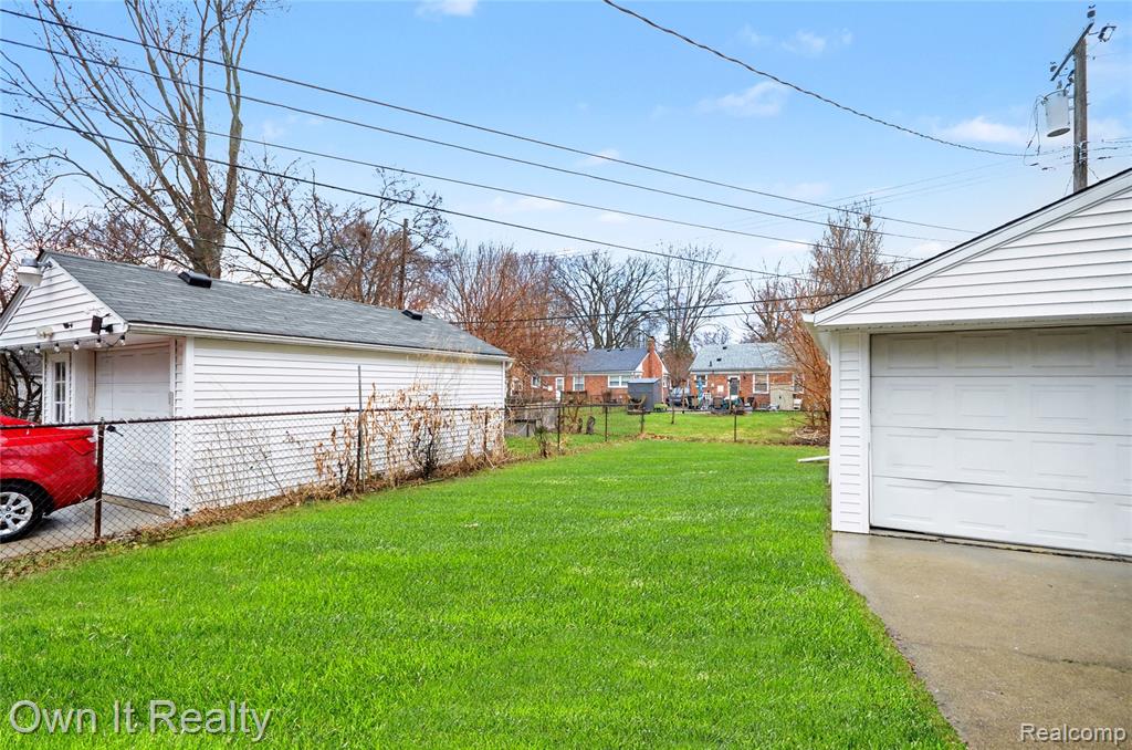 15574 Fox, Redford, MI 48239 — Photo 28