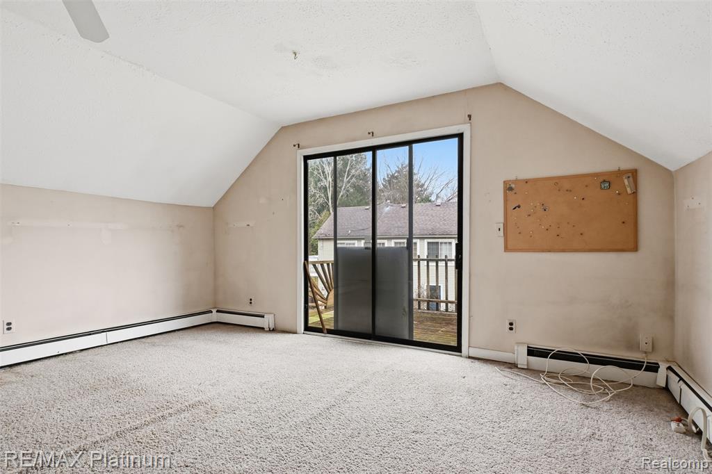 562 S Hughes Road, Howell, MI 48843 — Photo 10