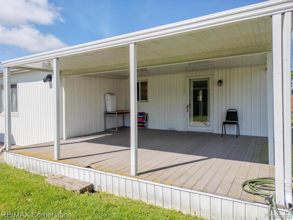 7018 BISON Street, Westland, MI — Photo 40