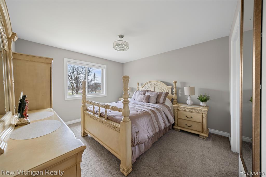 55038 TIMBERS EDGE Drive, Shelby Twp, MI 48316 — Photo 29