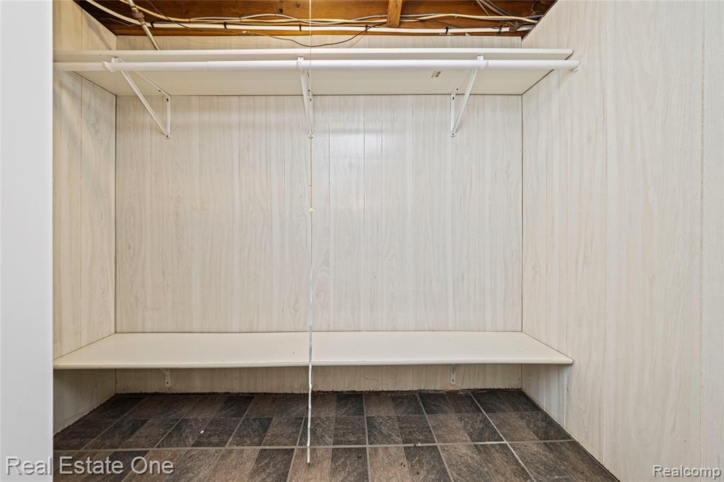 556 Bloomfield Court, Birmingham, MI 48009 — Photo 26