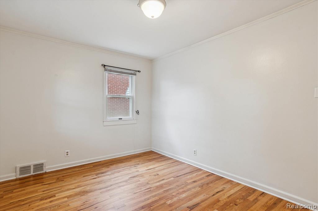 540 N York Street, Dearborn, MI 48128 — Photo 25