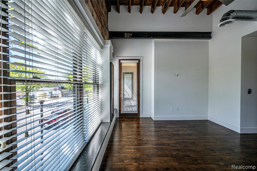 922 N Main Street, Royal Oak, MI 48067 — Photo 18