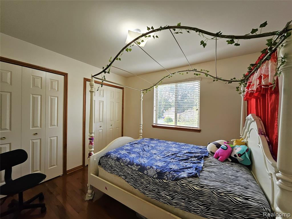 15801 Toulouse, Fraser, MI 48026 — Photo 23