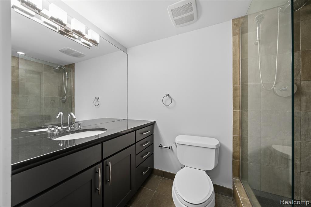 411 S Old Woodward Avenue, 911, Birmingham, MI 48009 — Photo 17