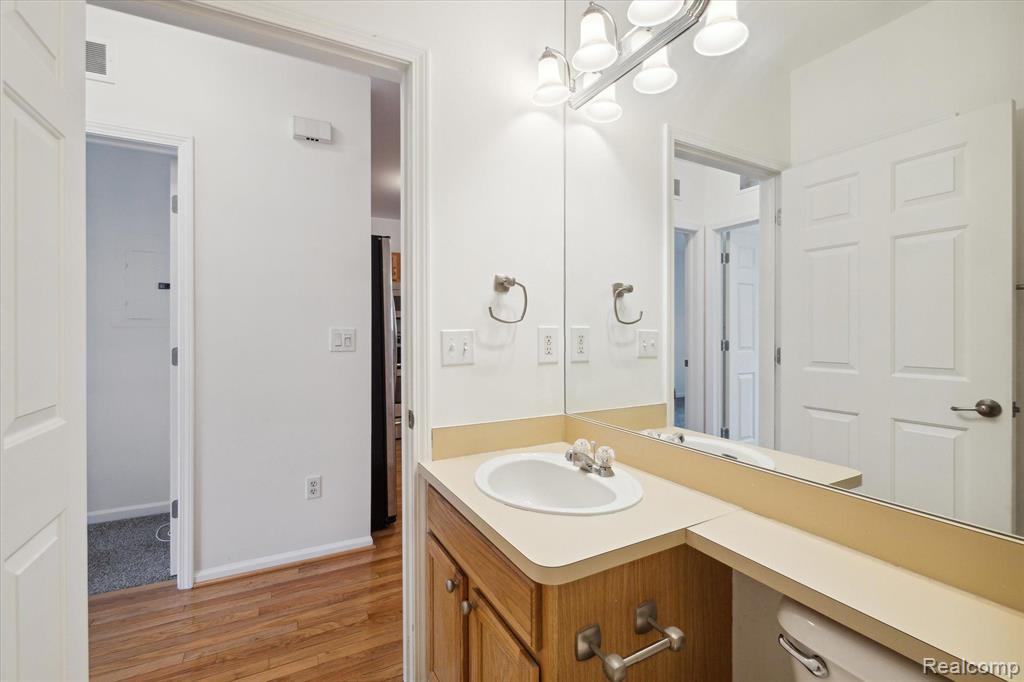 61 WINDER Street, 79, Detroit, MI 48201 — Photo 32