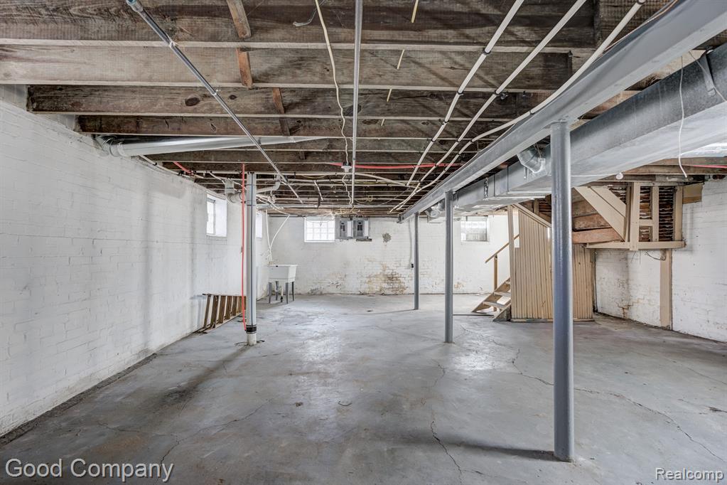 5050 THREE MILE Drive, Detroit, MI 48224 — Photo 29