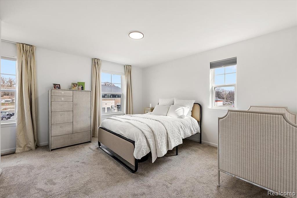 3927 Trailway Commons Circle, Auburn Hills, MI 48326 — Photo 19