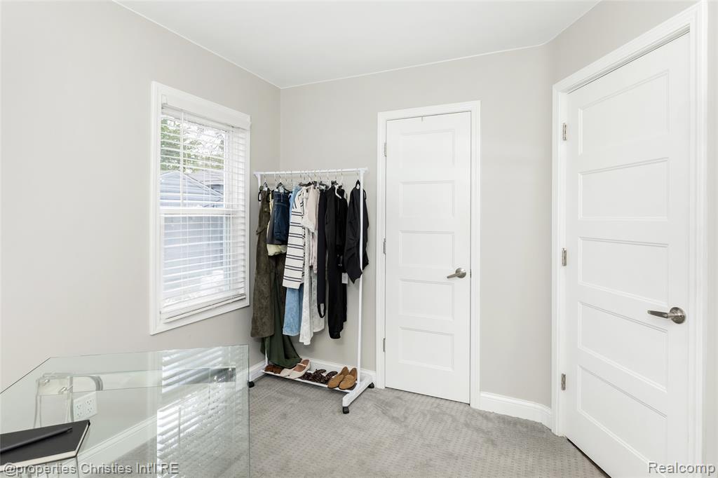 508 Marlin Avenue, Royal Oak, MI 48067 — Photo 14