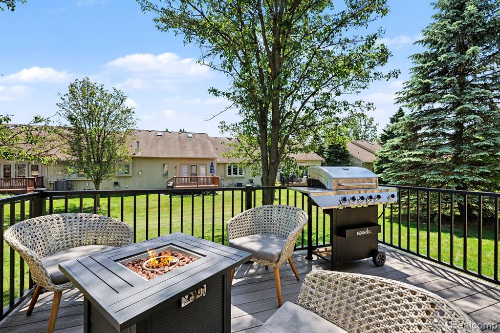 4337 Elaine Court, Utica, MI 48316 — Photo 35