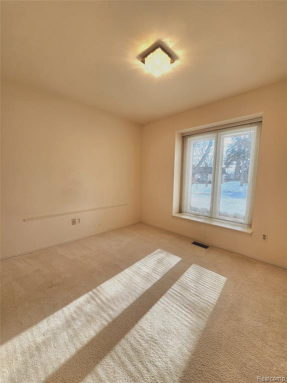 5129 Woodlands Lane, Bloomfield Hills, MI 48302 — Photo 30