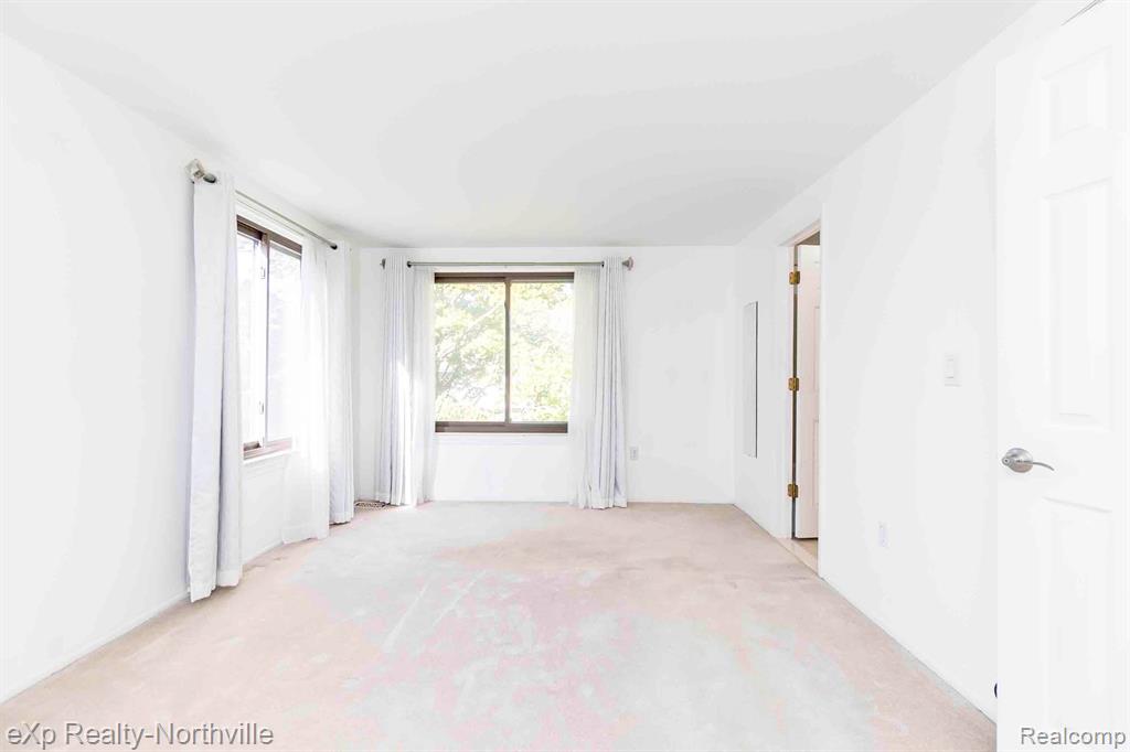 22853 CRANBROOKE Drive, Novi, MI — Photo 30