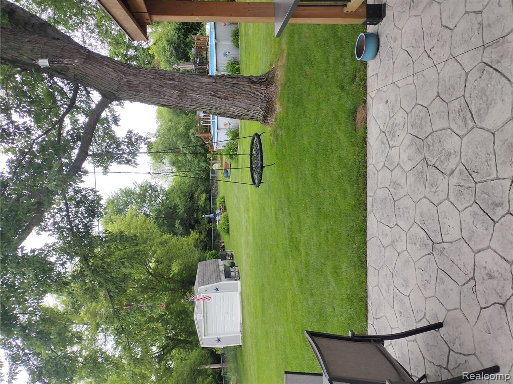 675 Montana Street, Marysville, MI 48040 — Photo 6