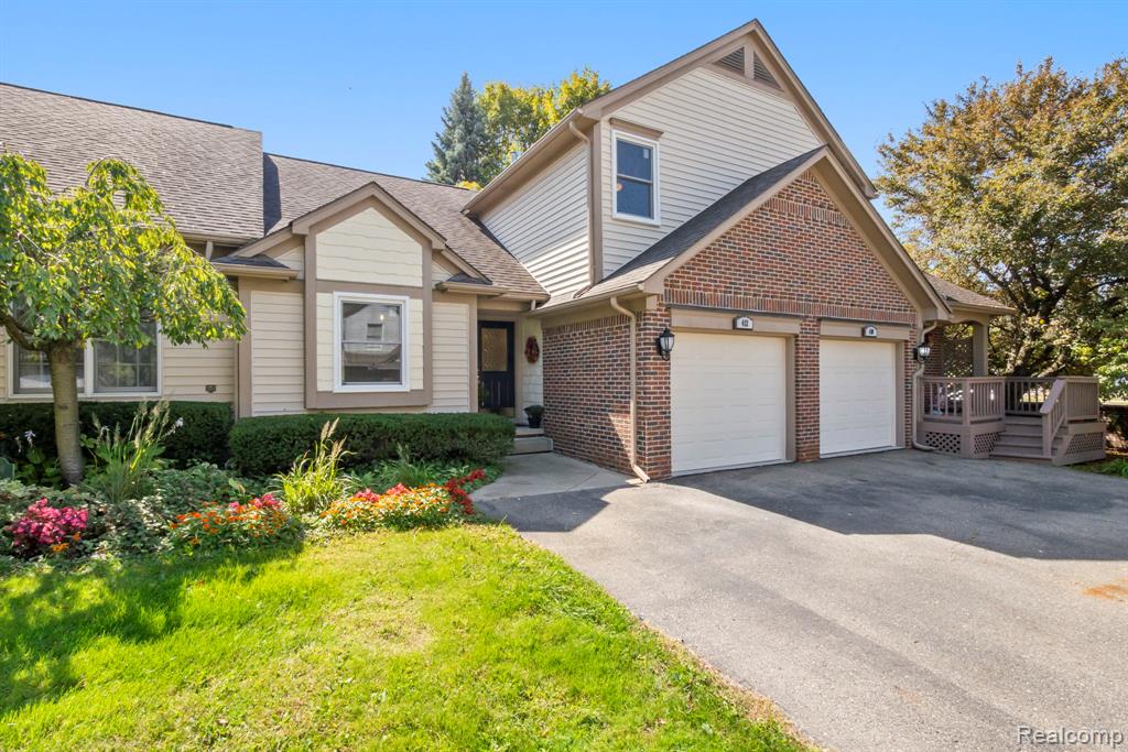 412 Oak Run Court, 6, Royal Oak, MI 48073 — Photo 32