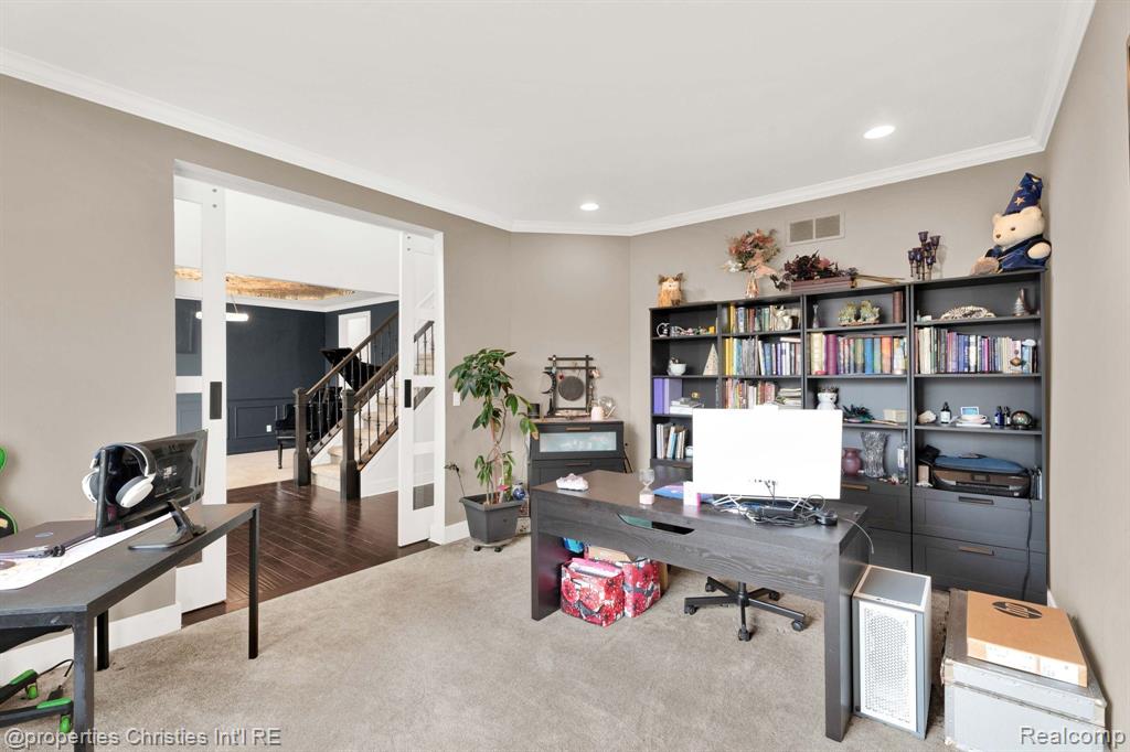 10486 Stoney Point Drive, South Lyon, MI 48178 — Photo 5