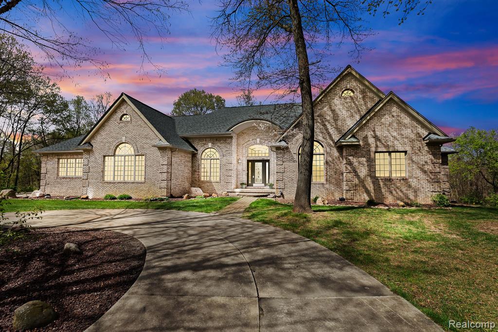 9997 APPLEGATE Lane, Brighton, MI 48114 — front exterior