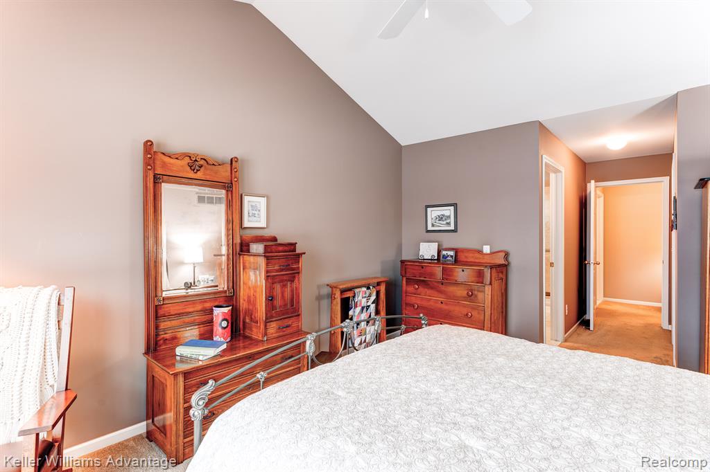 40807 Lenox Park Drive, Novi, MI 48377 — Photo 23