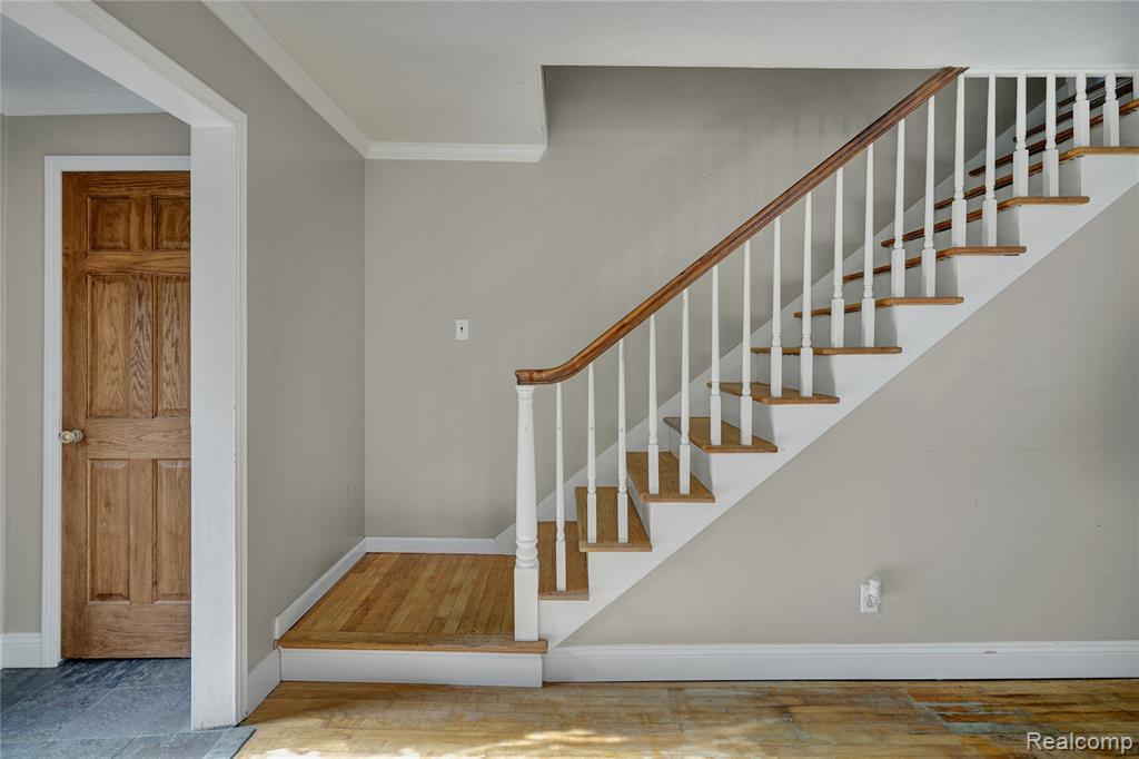 2476 Vandekarr Road, Owosso, MI 48867 — Photo 9