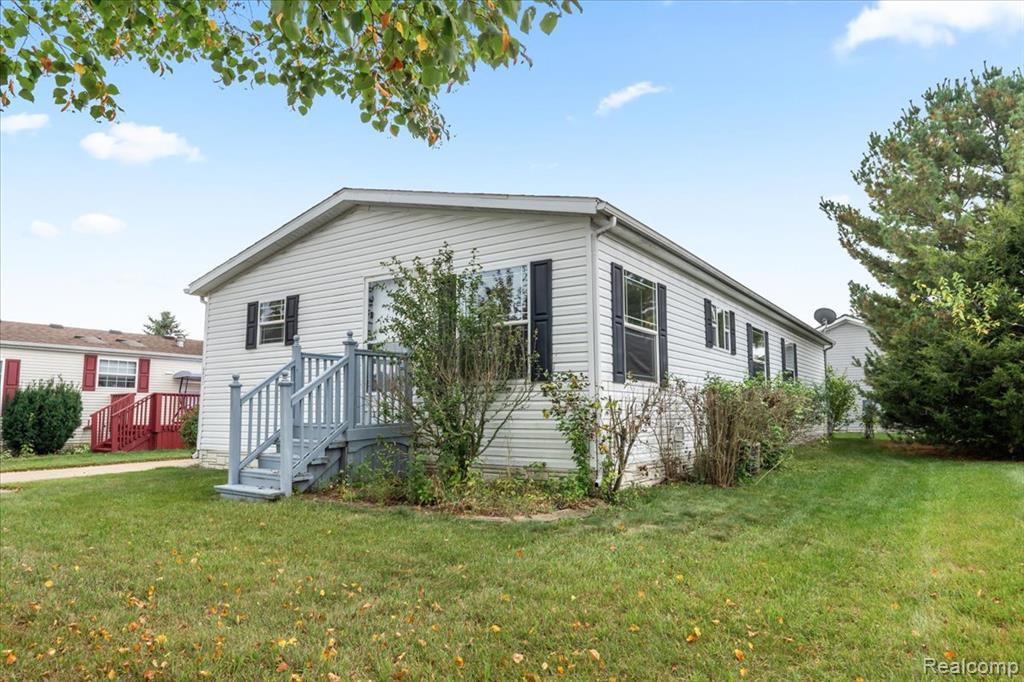 4477 Single Tree Drive, Howell, MI 48843 — Photo 23