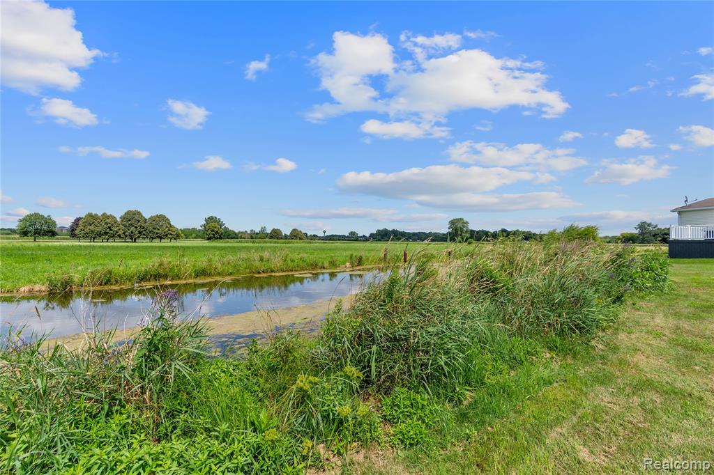 4472 Wynnwood Drive, Howell, MI 48843 — Photo 40