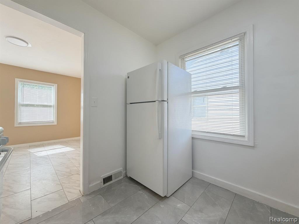 7746 Rosemont Avenue, Detroit, MI 48228 — Photo 25