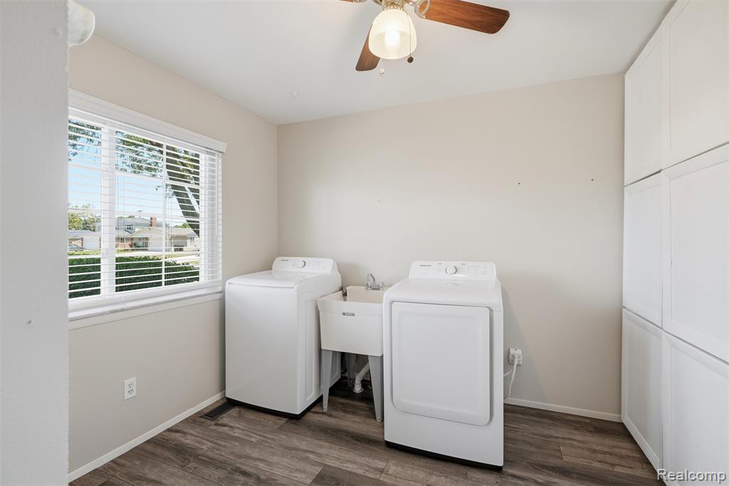 5159 Lewis Drive, Sterling Heights, MI 48310 — Photo 23