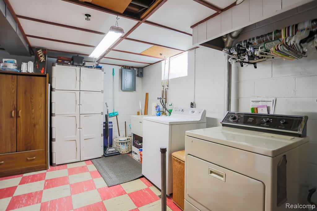 6832 Engleman, Center Line, MI 48015 — Photo 30
