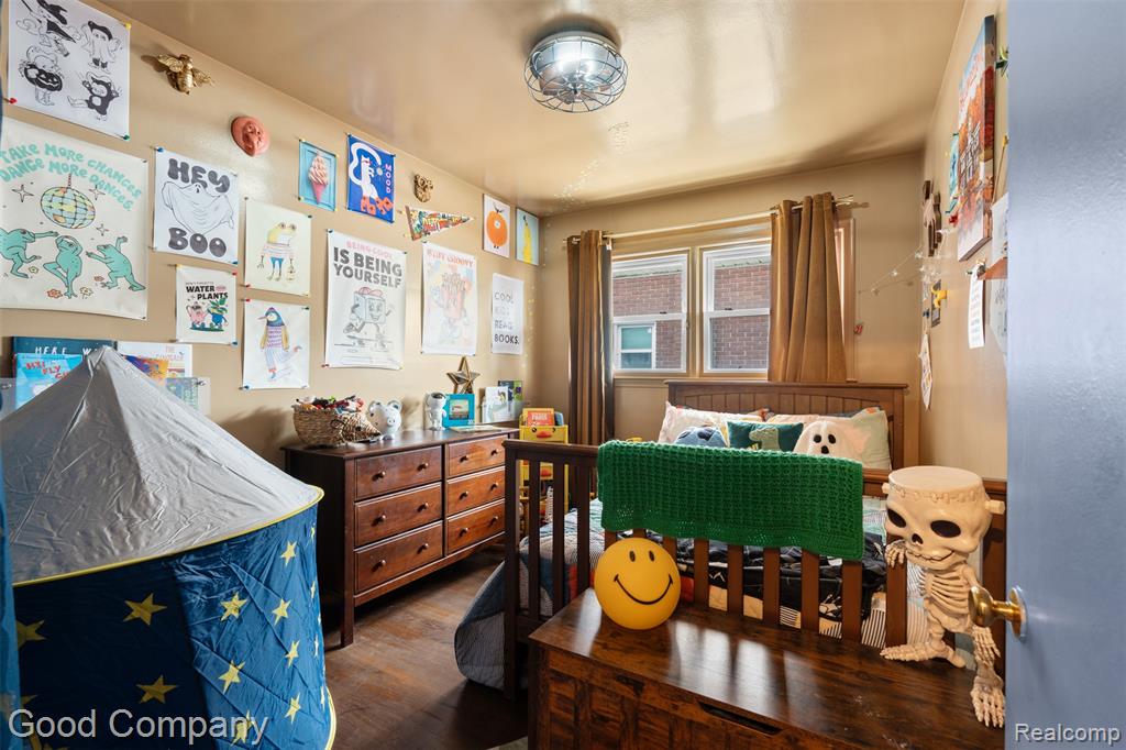 20428 Lennon Street, Harper Woods, MI 48225 — Photo 19