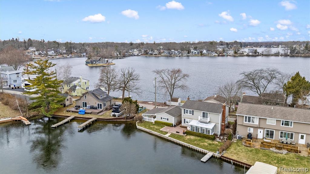 231 O'connor Street, Lake Orion, MI 48362 — Photo 16