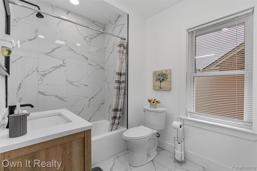 8010 Normile Street, Detroit, MI 48204 — Photo 18