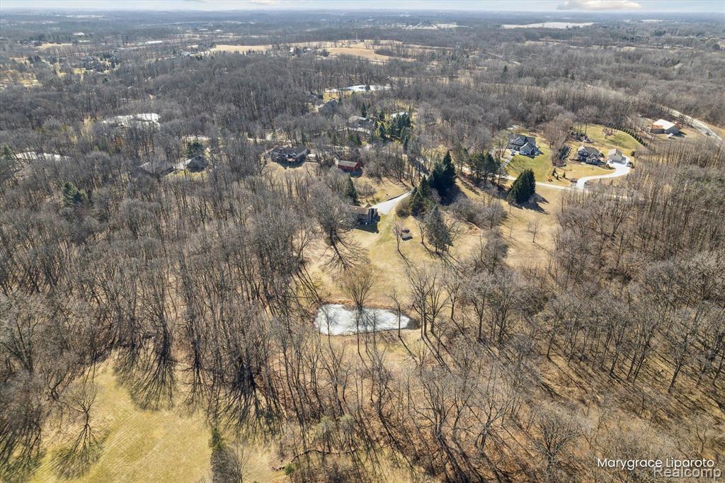 5836 DUTCH HILL Drive, Ann Arbor, MI 48105 — Photo 64