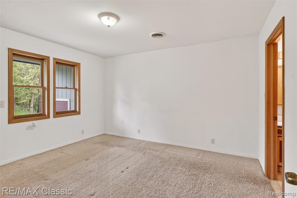 4611 Murray Road, Mayville Vlg, MI 48744 — Photo 36
