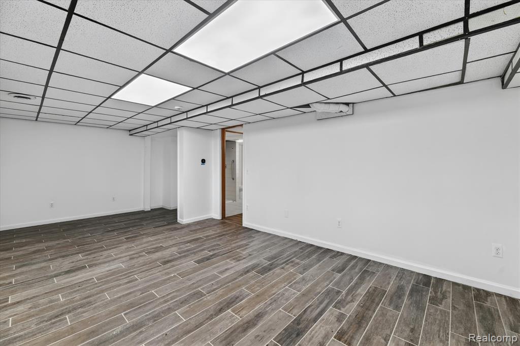 11280 Hegel Road, Goodrich Vlg, MI — Photo 38