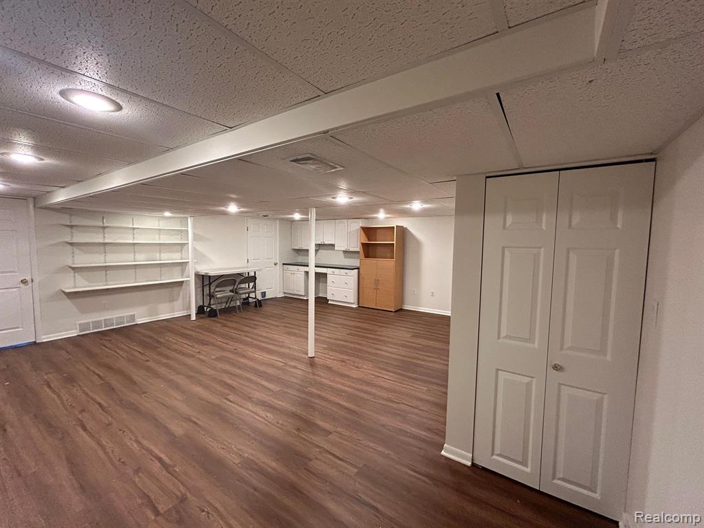 1427 N SILO RIDGE Drive, Ann Arbor, MI 48108 — Photo 18