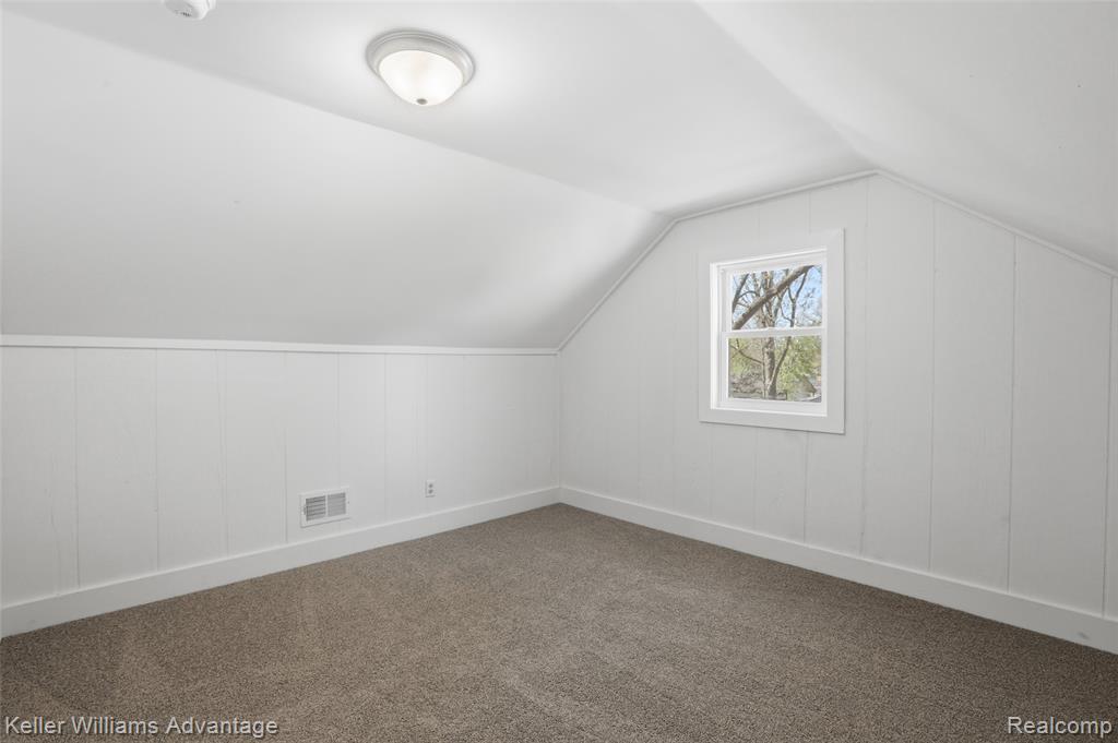 33451 Brown Street, Garden City, MI — Photo 24